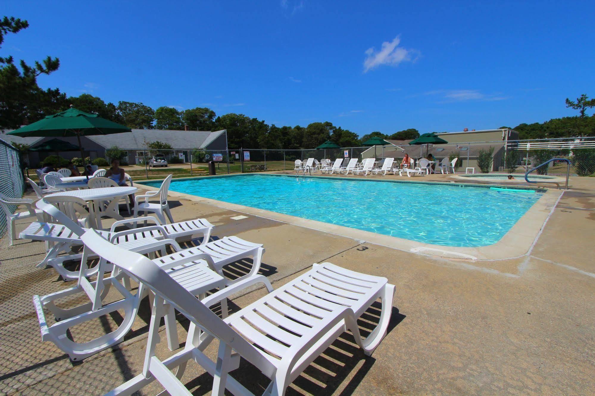 Brewster Green Resort Ngoại thất bức ảnh